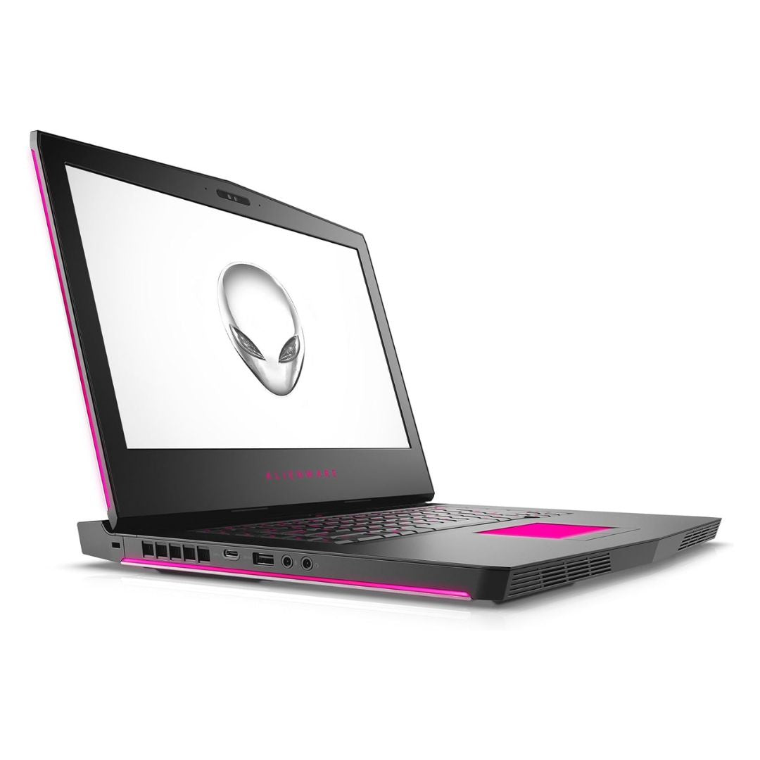 Alienware 15 R3 ƒ?? 15.6" FHD ƒ?? i7-7700HQ ƒ?? 16GB RAM ƒ?? GTX 1070 ƒ?? 500GB SSD ƒ?? Black