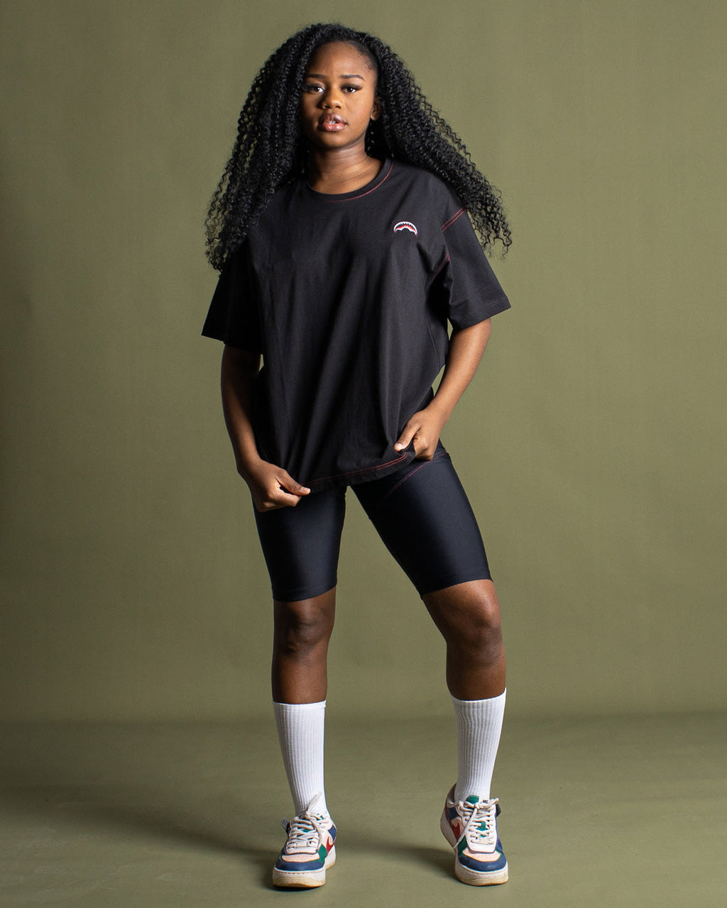 OVER SHARK T-SHIRT (BLACK)