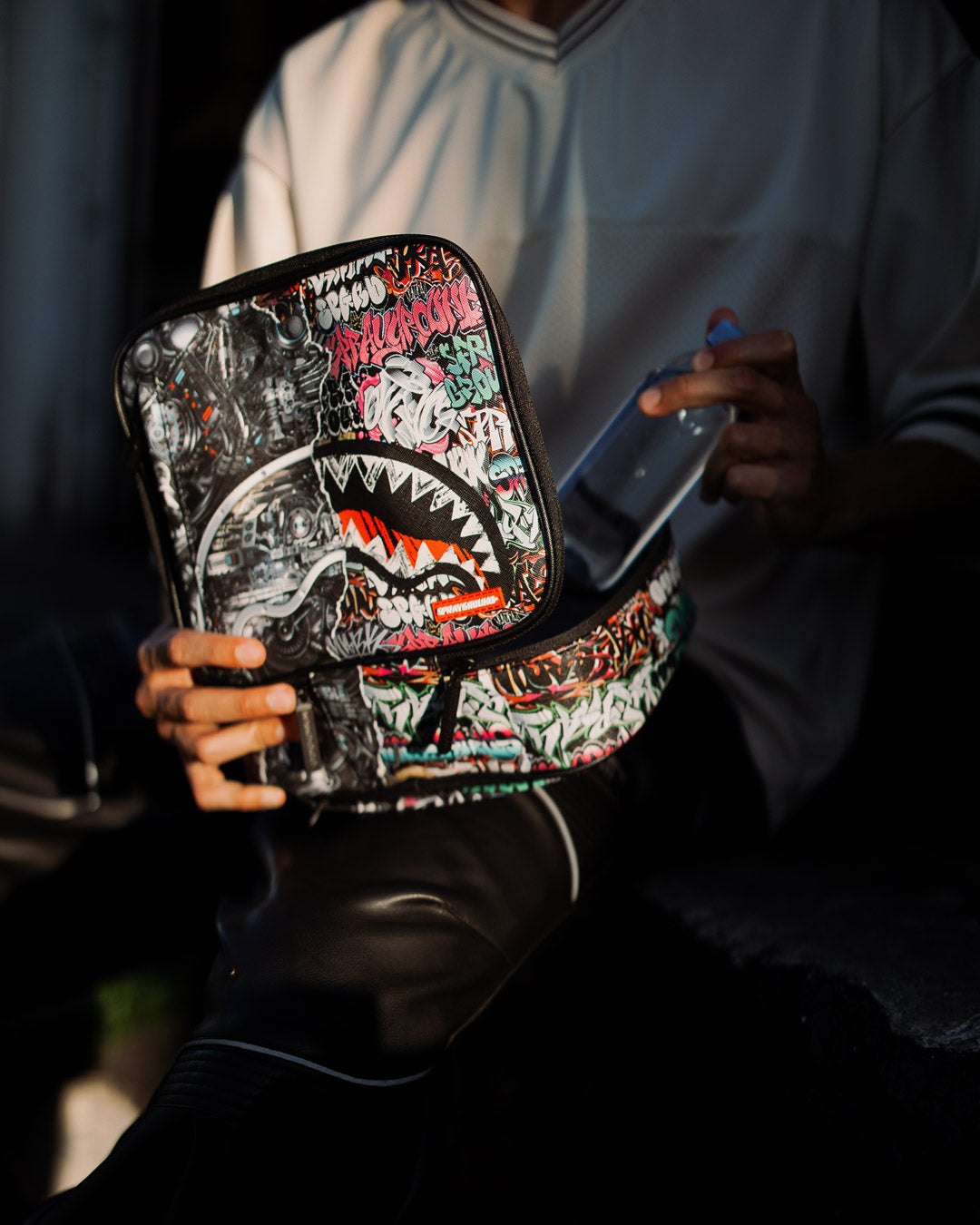 NEW CITY ANDROID LUNCHBOX